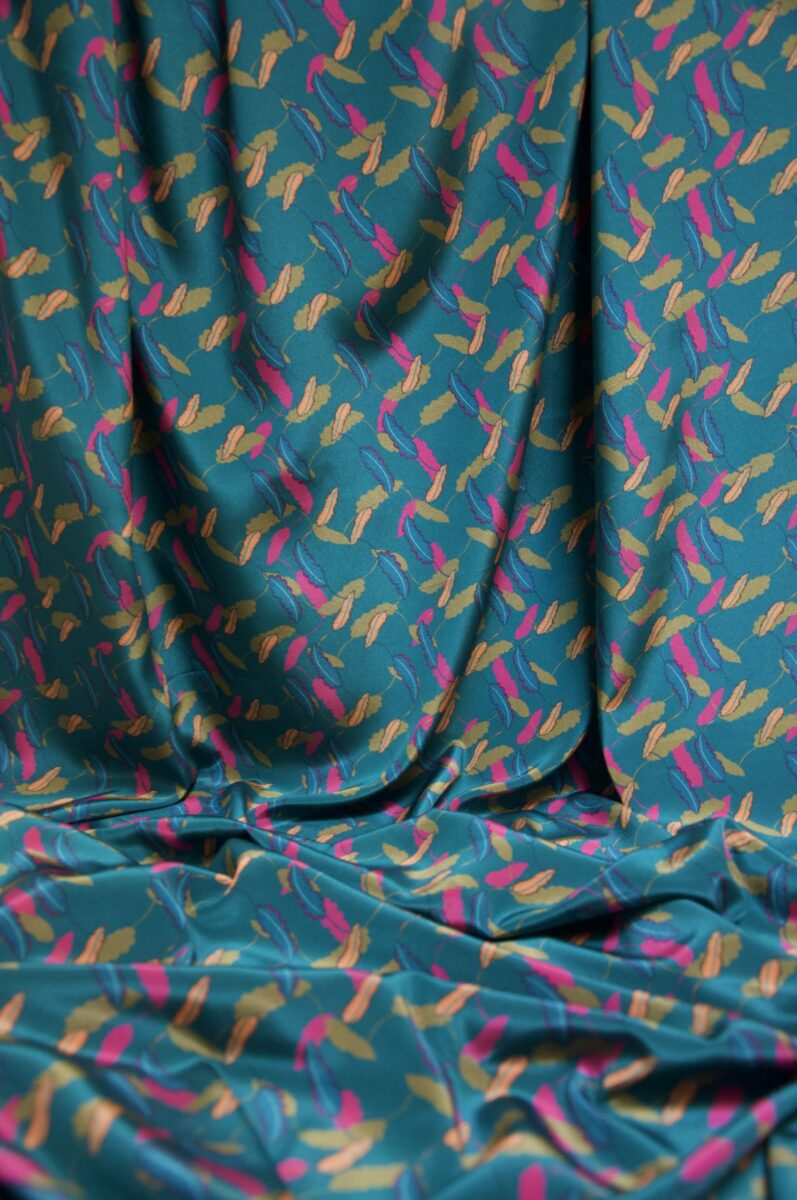 Coloured Leaves Green - Balance - Image 5