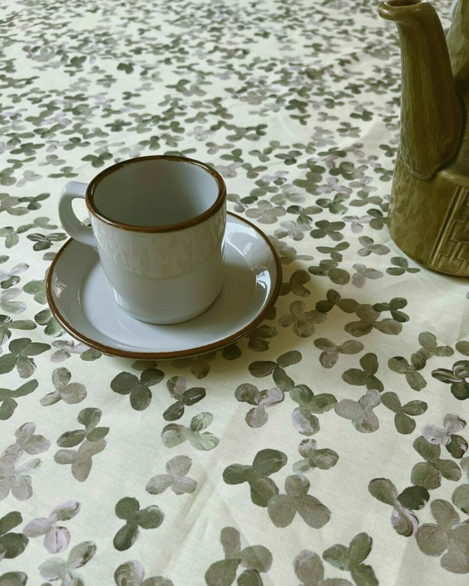 CLOVER- Pale Yellow - Image 8